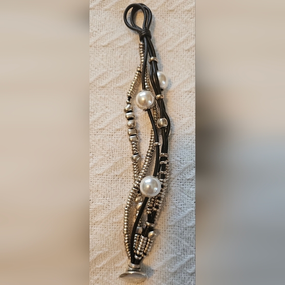 Uno de 50 Orion Bracelet - Picture 2 of 4